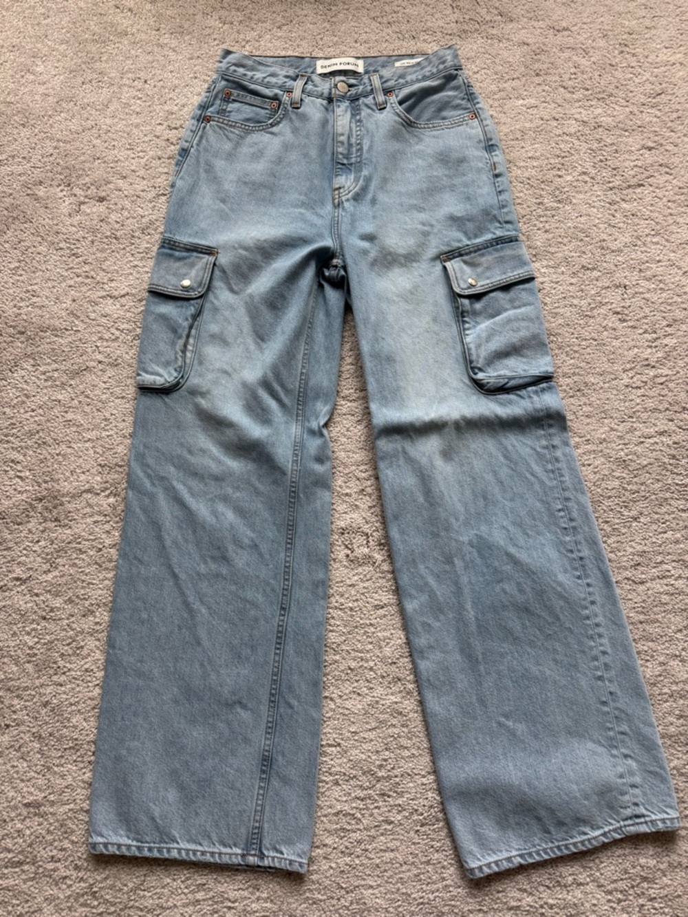 Aritzia Light Blue Wide-Leg Cargo Jeans